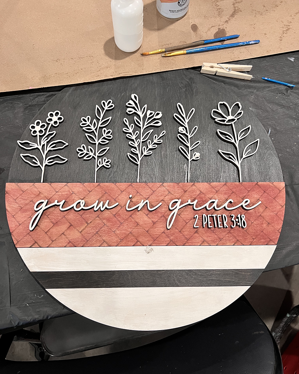 Grown in Grace Round Sign