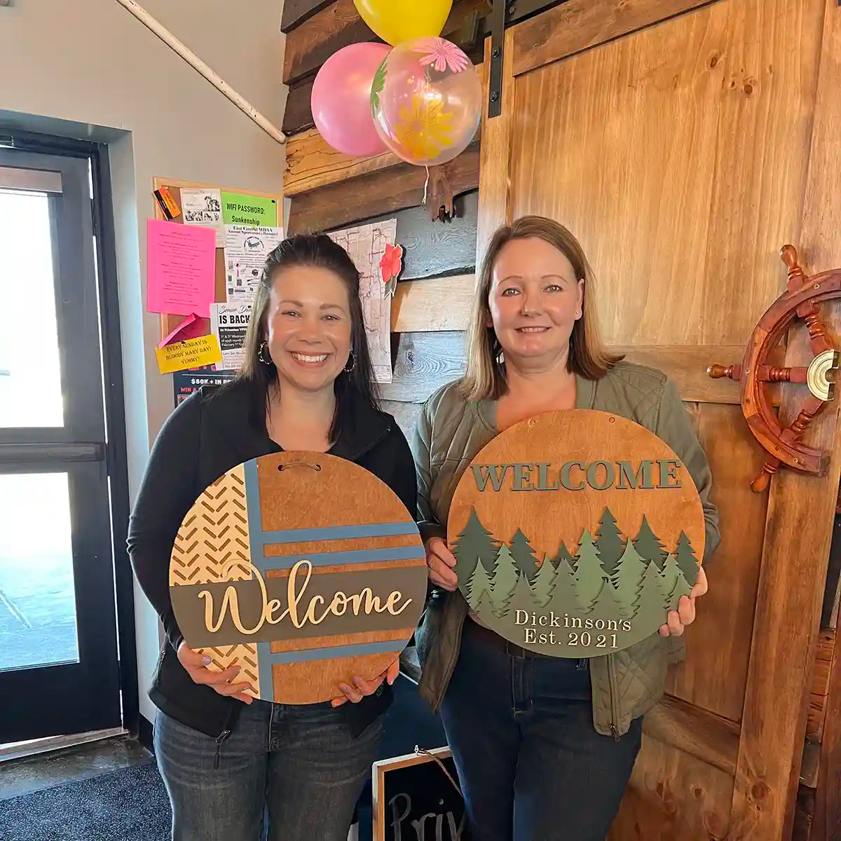 Welcome Pine Trees Round Sign