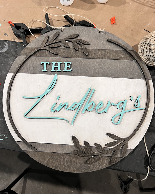 Last Name Round Herringbone Sign