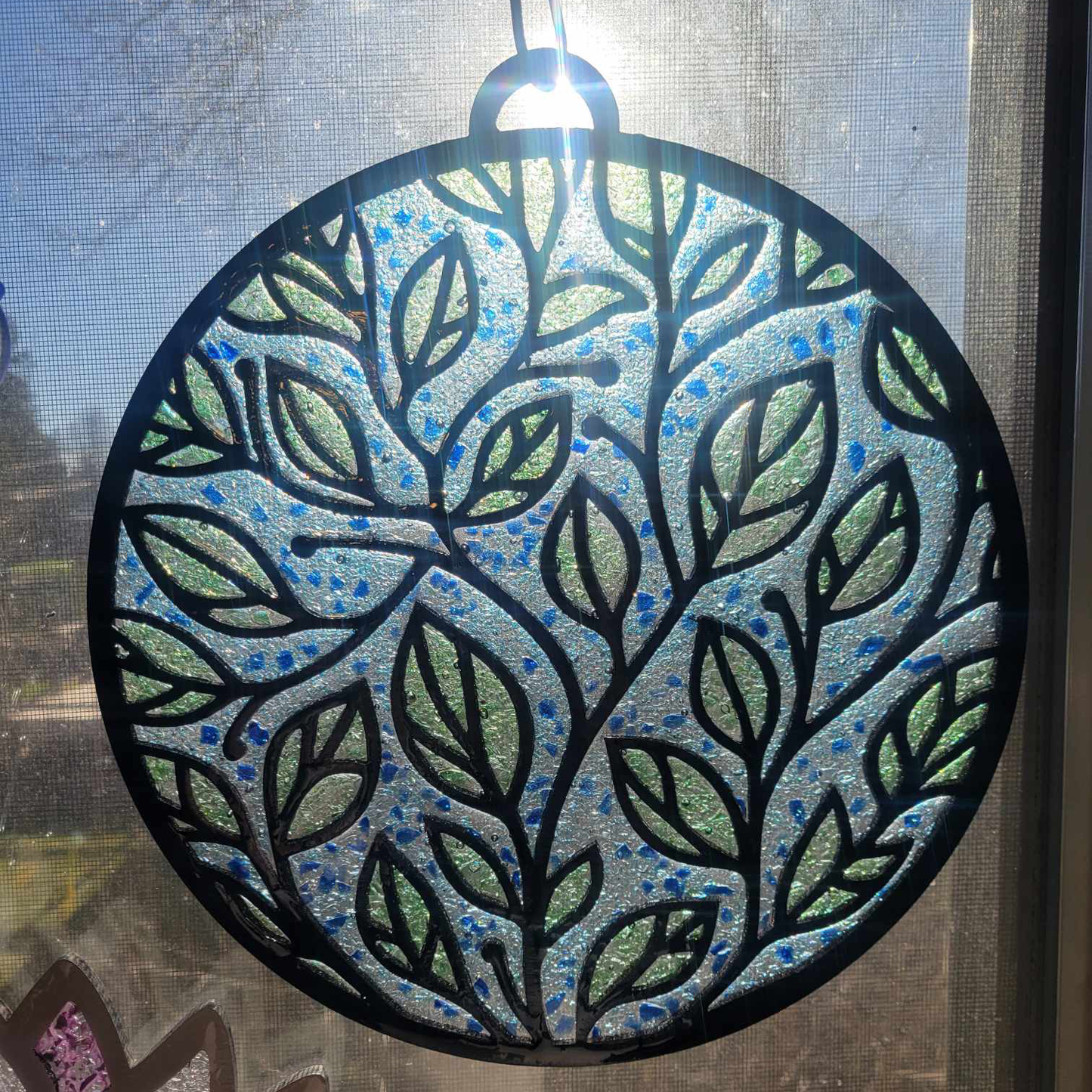 Leaf Crushed Glass